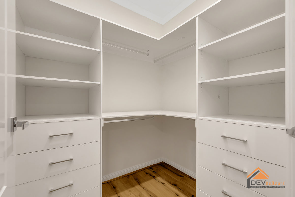 Gallery 04